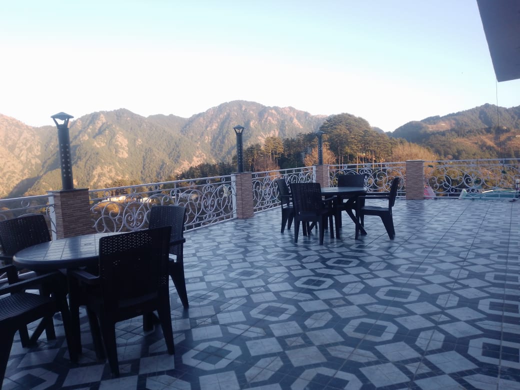 Signature Family